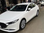 Cần bán xe Mazda 3 1.5 Luxury sản xuất năm 2021, màu trắng như mới