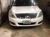 Bán ô tô Nissan Teana sản xuất 2010, màu trắng, nhập khẩu nguyên chiếc, 320tr