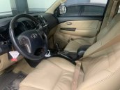 Cần bán Toyota Fortuner 2.7V 4x2 năm 2014, màu bạc, giá chỉ 510 triệu