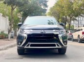 Bán Mitsubishi Outlander 2.0 CVT Premium 2021, màu xanh lam, giá chỉ 896 triệu