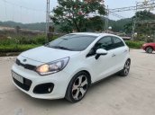 Cần bán Kia Rio năm 2011, màu trắng, nhập khẩu đẹp như mới