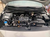 Bán Hyundai Accent 1.4AT Tiêu chuẩn năm 2018, màu bạc, giá tốt