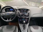 Bán Ford Focus 1.5L Titanium sản xuất năm 2015, màu trắng, xe nhập