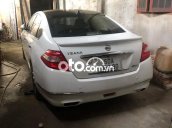 Bán ô tô Nissan Teana sản xuất 2010, màu trắng, nhập khẩu nguyên chiếc, 320tr