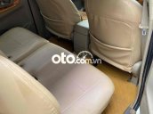 Bán Toyota Innova 2.0G năm 2010, màu bạc còn mới