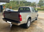 Cần bán xe Toyota Hilux 3.0G 4x4 MT 2012, màu vàng