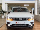 Tặng 50% phí trước bạ , màu trắng sang trọng - Có xe giao ngay tháng 5 , giá cực kì tốt , LH Giàu volkswagen 0969471039