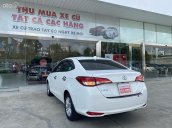 Xe cá nhân màu trắng đi 54.200 km