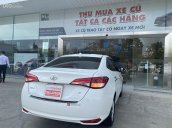 Xe cá nhân màu trắng đi 54.200 km