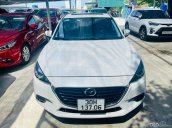 Xe chạy 3v km