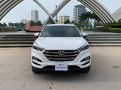 Auto 368 cần bán xe đăng ký tư nhân sử dụng, odo 4v8km, giá 745tr