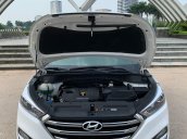 Auto 368 cần bán xe đăng ký tư nhân sử dụng, odo 4v8km, giá 745tr