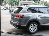 Tháng 10/2022 xe màu xám Platinum - Có xe xem giao ngay tại VW Sài Gòn không cần chờ lâu