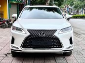 Xe màu trắng, bảo hành chính hãng Lexus Việt Nam