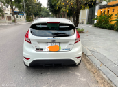 Gia Hưng Auto bán xe màu trắng