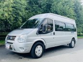 Xe đã trang bị: Cửa lùa điện, dán phim, ghế da, lót sàn, bọc trần