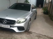 Xe màu bạc, giá 1 tỷ 190tr