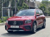 Siêu lướt 2000km, màu đỏ, mới nguyên như xe mới. Còn bảo hành hãng Mercedes Benz tới 2026