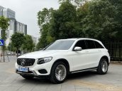 Xe trắng/nâu