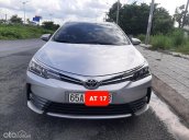 Màu bạc giá cạnh tranh