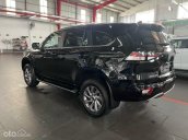 SUV 7 chỗ máy dầu số tự động, nhập khẩu nguyên chiếc Thái Lan