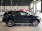 SUV 7 chỗ máy dầu số tự động, nhập khẩu nguyên chiếc Thái Lan