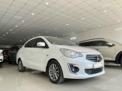 Xe màu trắng, giá cực tốt