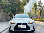 Xe màu trắng, xe nhập