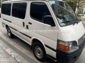 Xe còn rất mới, sơn zin cả xe