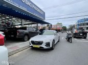 Xe màu trắng, giá chỉ 780 triệu