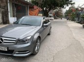 Một chủ đi từ đầu