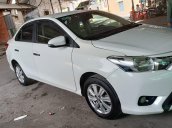 Xe màu trắng, xe đi giữ gìn cẩn thận