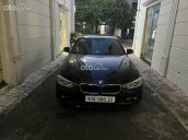 Cần bán xe model 2017, màu đen full lịch sử hãng, nội thất đen, odo 40 ngàn km