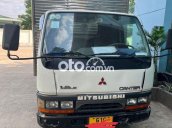 Xe màu trắng, nhập khẩu nguyên chiếc