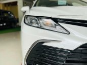 Thanh lý Camry 2022 giá chỉ từ 1 tỷ