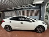 Xe không va chạm không ngập nước