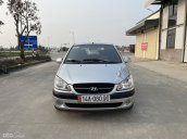 Xe màu bạc, giá 165tr
