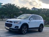 Xe màu trắng xe gia đình giá ưu đãi