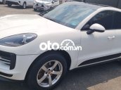 Porsche Macan 95BAG1 2019 trắng, xe cty 36000Km