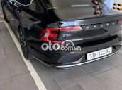 Volvo mua 2.550 tỷ bán nhanh 1.9 tỷ odo 5.500km