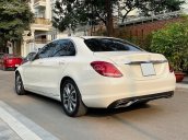 4 Matic màu trắng, giá cực tốt