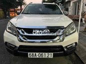 ISUZU MU X 2016 lăn bánh 4/2017 số sàn bản đủ