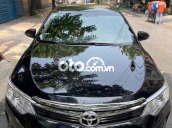 Toyota Camry 2.5Q sx 2017 chính chủ còn rất đẹp