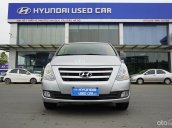 09 chỗ máy xăng số tự động nhập khẩu