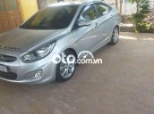 Cần tiền bán xe Huyndai accent 2011 at