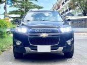 Màu đen, xe siêu chất