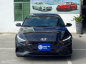 Xe màu đen, giá 790 triệu