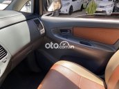 TOYOTA INNOVA 2.0J 2014