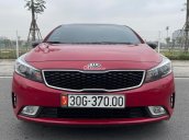 Màu đỏ biển Hà Nội rất mới
