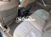 Cần bán xe Camry 2.4 đời 2010 - xe đi ít rất mới